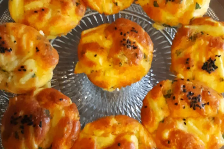 Muffin Kalıbında Patatesli Kek tarifi