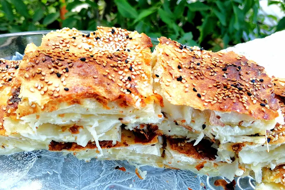 Peynirli Şipşak Börek tarifi