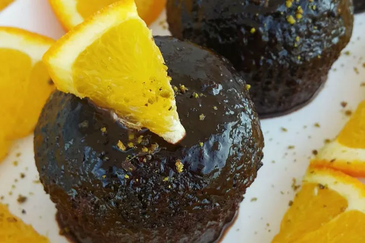 Portakallı Çikolatalı Islak Muffin tarifi