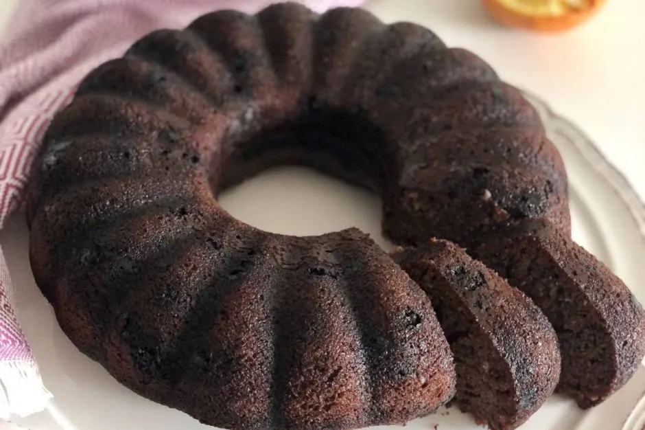 Portakallı Kakaolu Kek tarifi