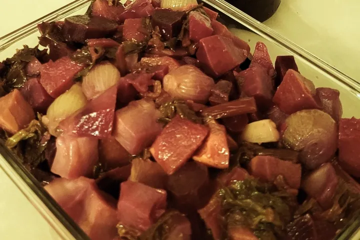Portakallı Kırmızı Havuçlu Kereviz tarifi