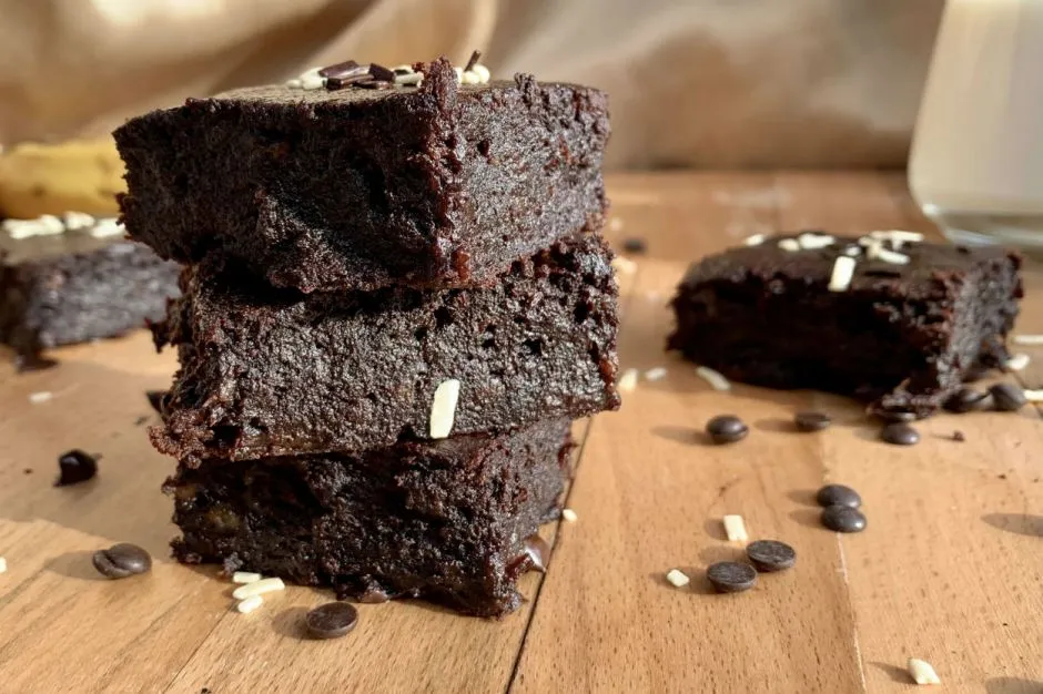 Rafine Şekersiz Brownie tarifi