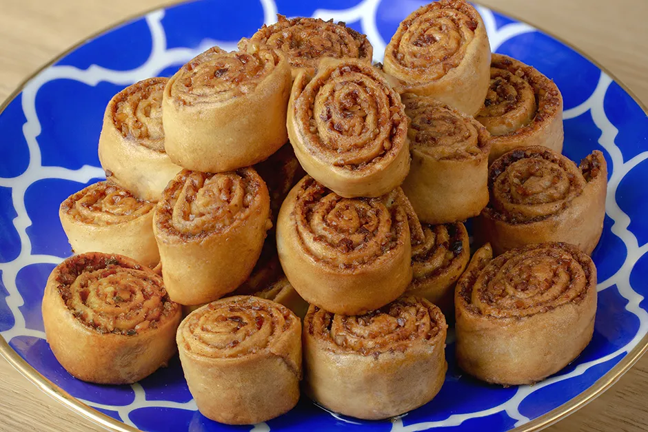 El Açması Sarmal Tatlı tarifi