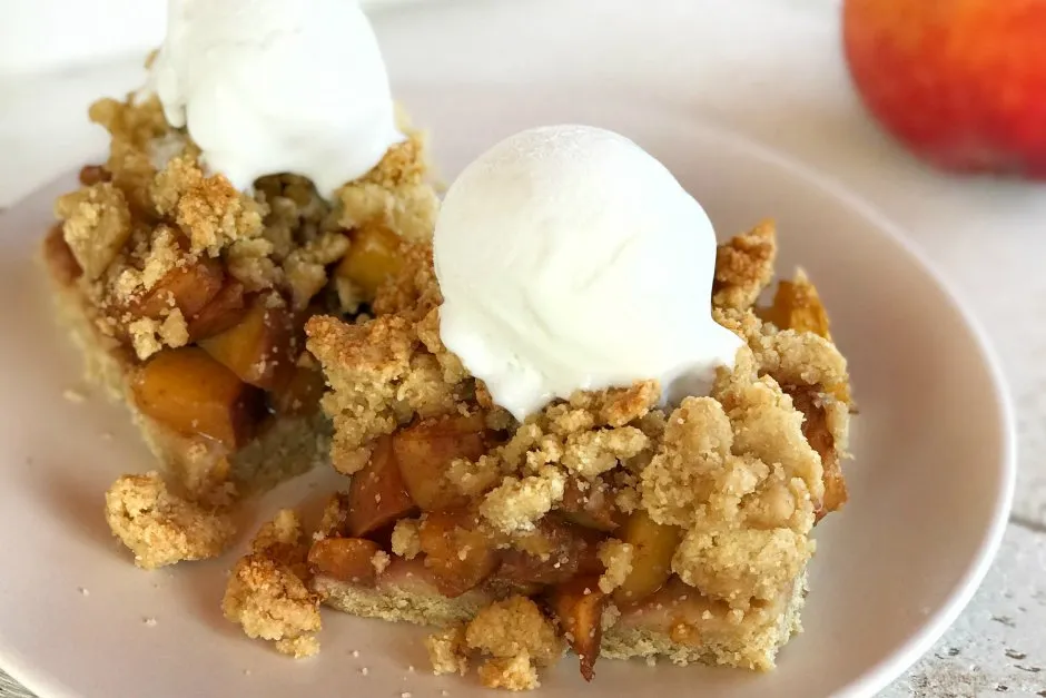 Şeftalili Crumble tarifi