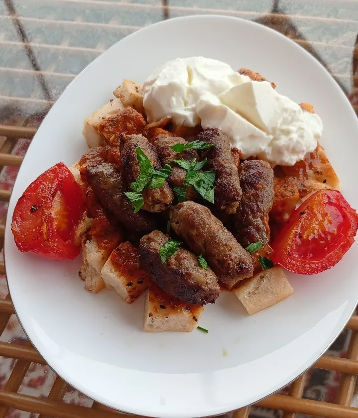 Manisa Köftesi tarifi