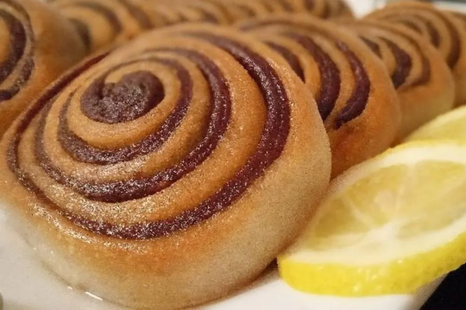Şerbetli Rulo Tatlı tarifi