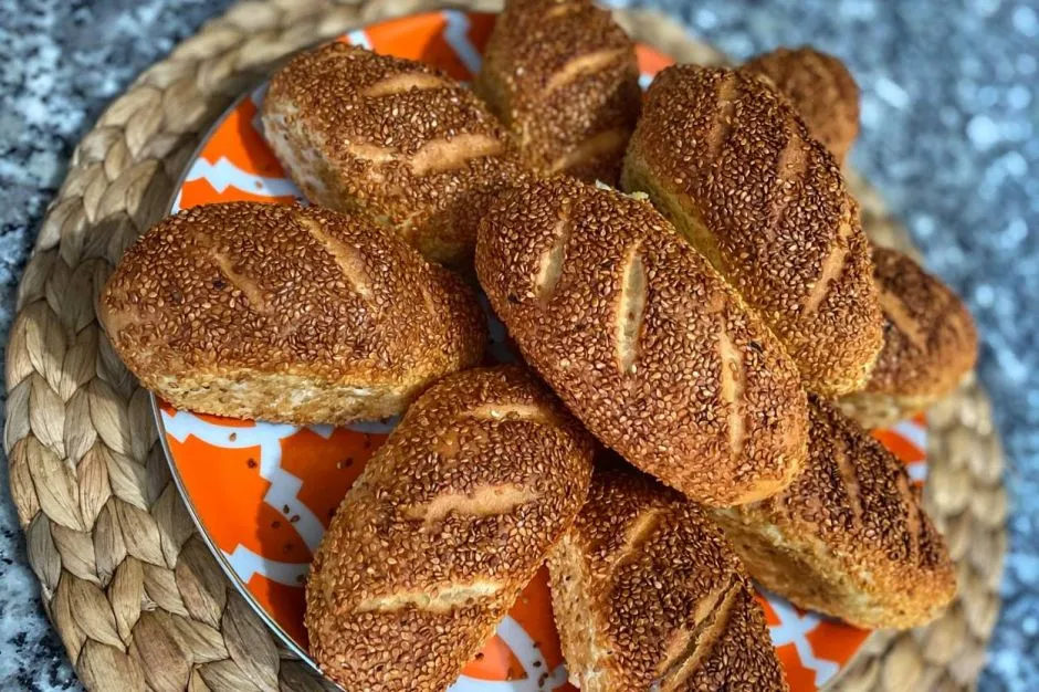 Susamlı Simit Poğaça tarifi