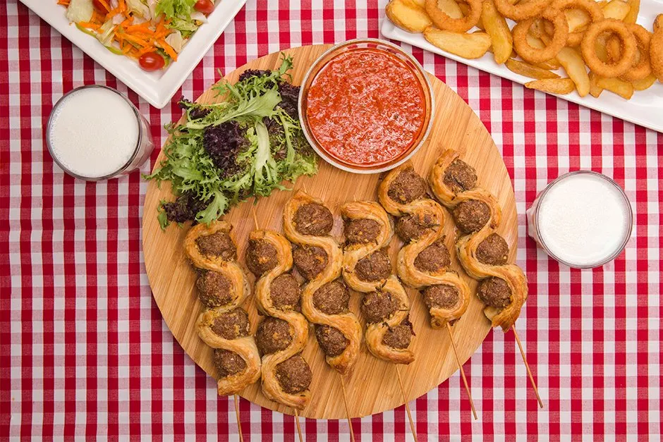 Şişte Milföylü Köfte tarifi