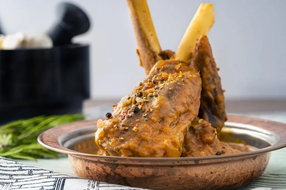 Soslu Kuzu İncik tarifi