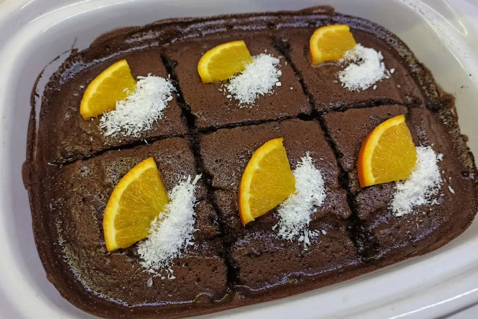 Tahinli Sodalı Islak Kek tarifi