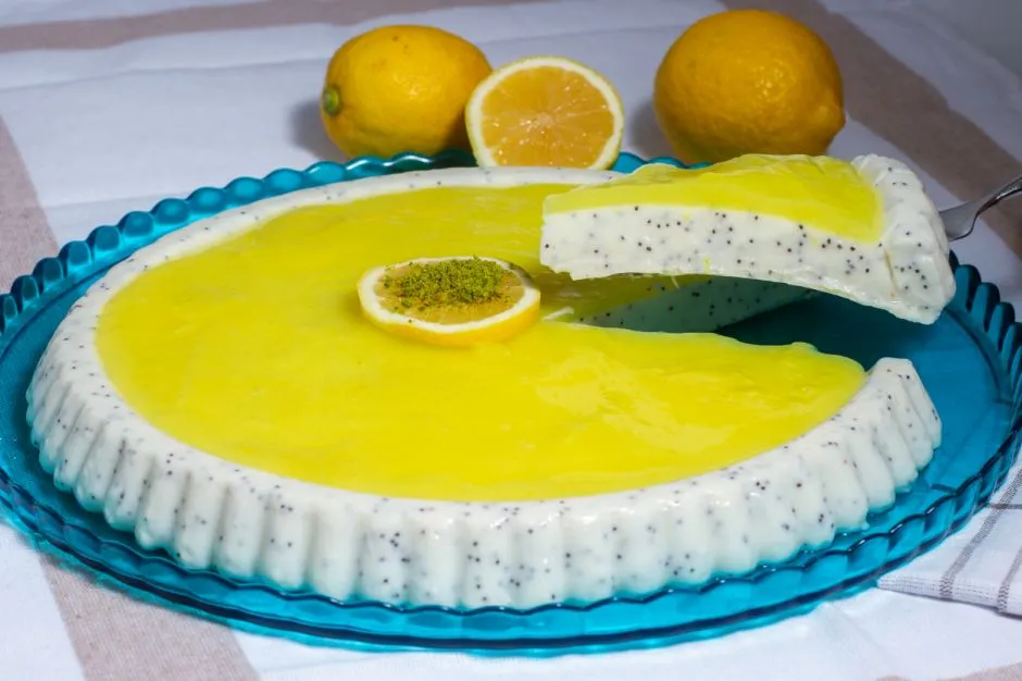 Limon Soslu Haşhaşlı Muhallebi tarifi