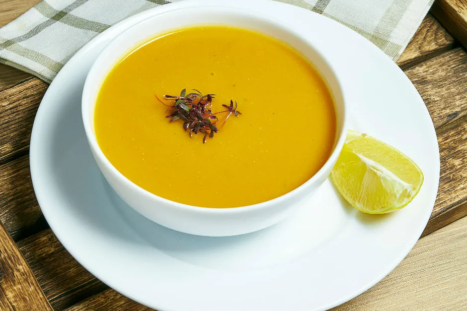 Patatesli Havuçlu Mercimek Çorbası tarifi