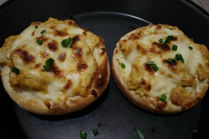 Tavuklu Mini Pizza tarifi