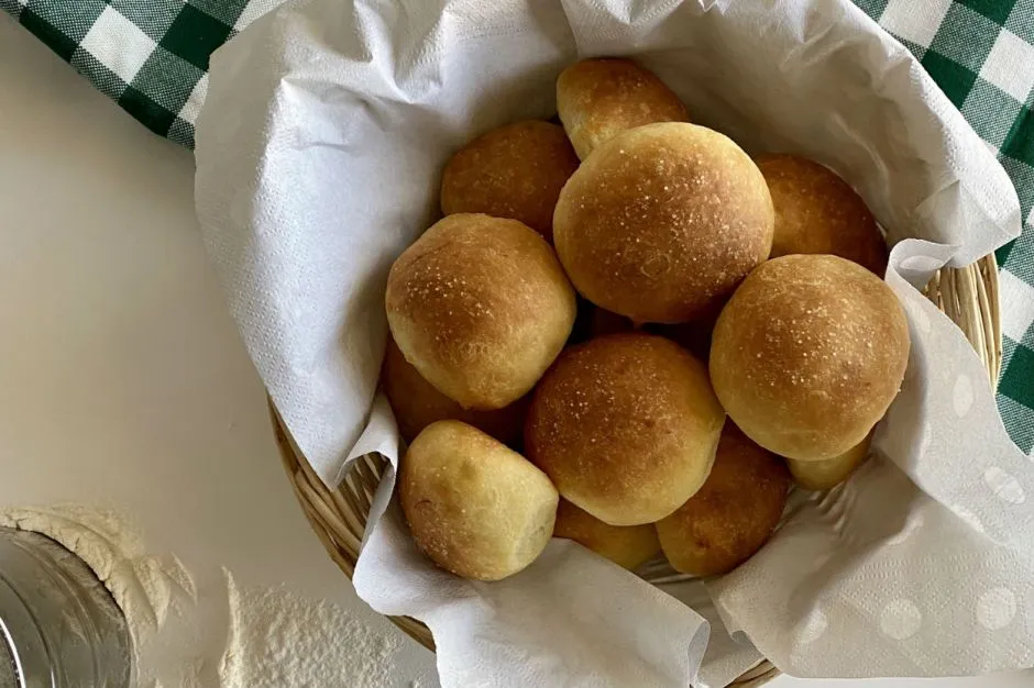 Tereyağlı Tuzlu Mini Poğaça tarifi