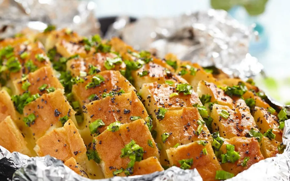 Üç Peynirli Ekmek tarifi