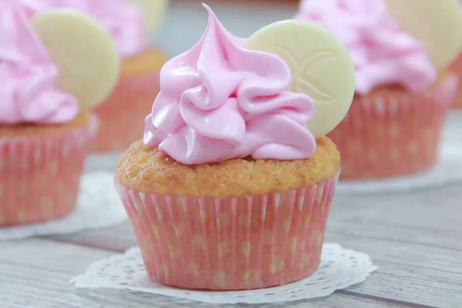 Vanilyalı Cupcake tarifi