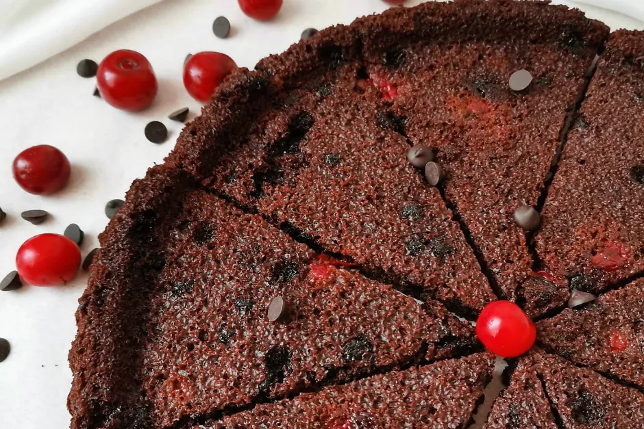 Vişneli Brownie Kek tarifi