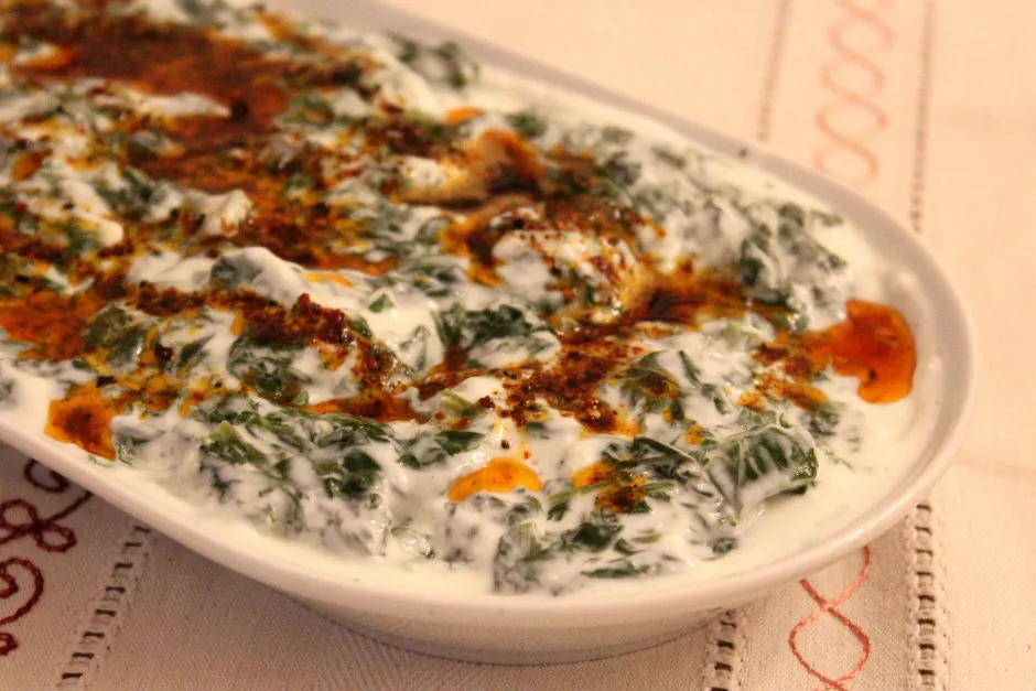 Pazı Yoğurtlaması tarifi