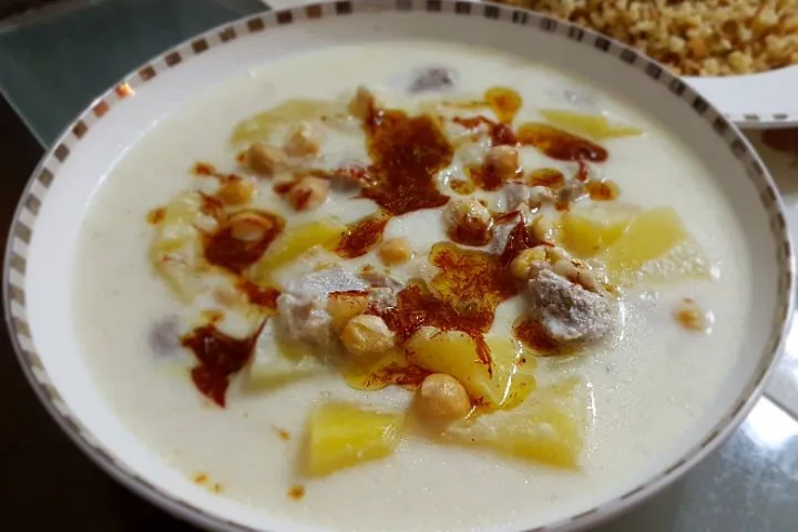 Yoğurtlu Sulu Patates tarifi