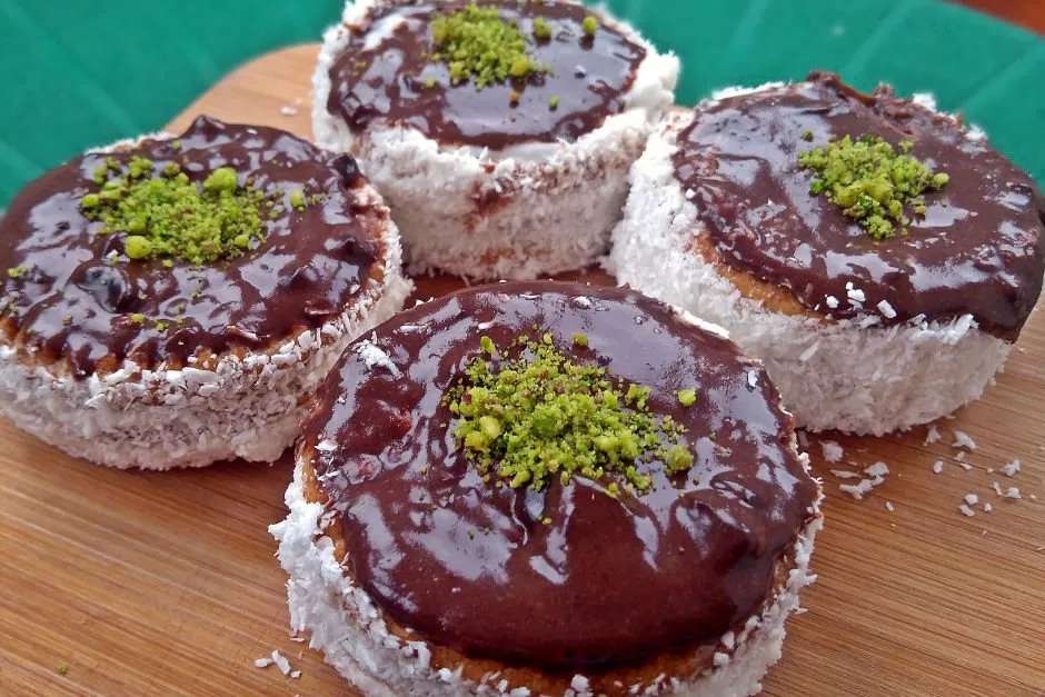 Yulaflı Bisküvi Pastası tarifi