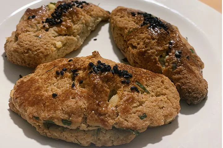 Yulaf Unlu Peynirli Poğaça tarifi