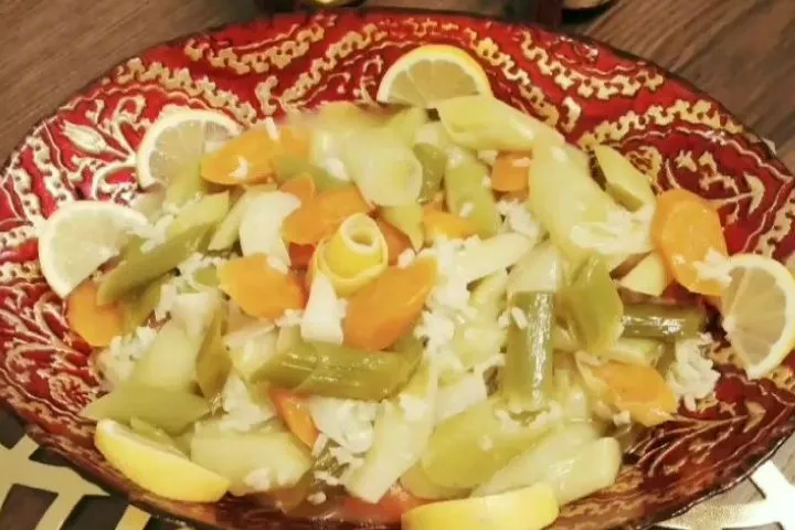 Zeytinyağlı Ekşili Pırasa tarifi